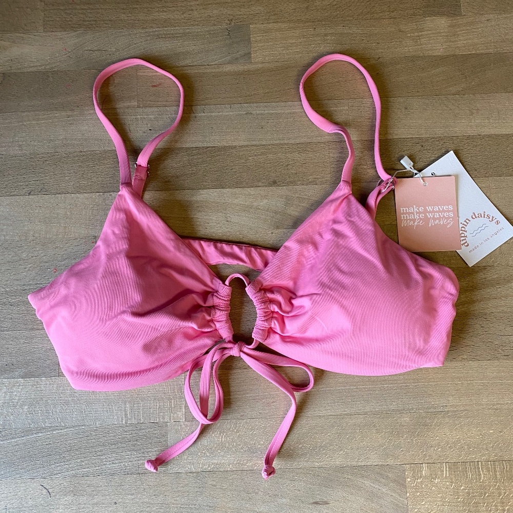 Dippin Daisys Tranquil Pink bikini top medium